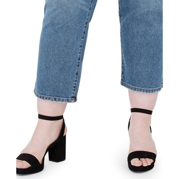 Celebrity Pink Trendy Plus Size 24 Hi-Rise Relaxed Straight Jeans The Retro NWT - Picture 4 of 10